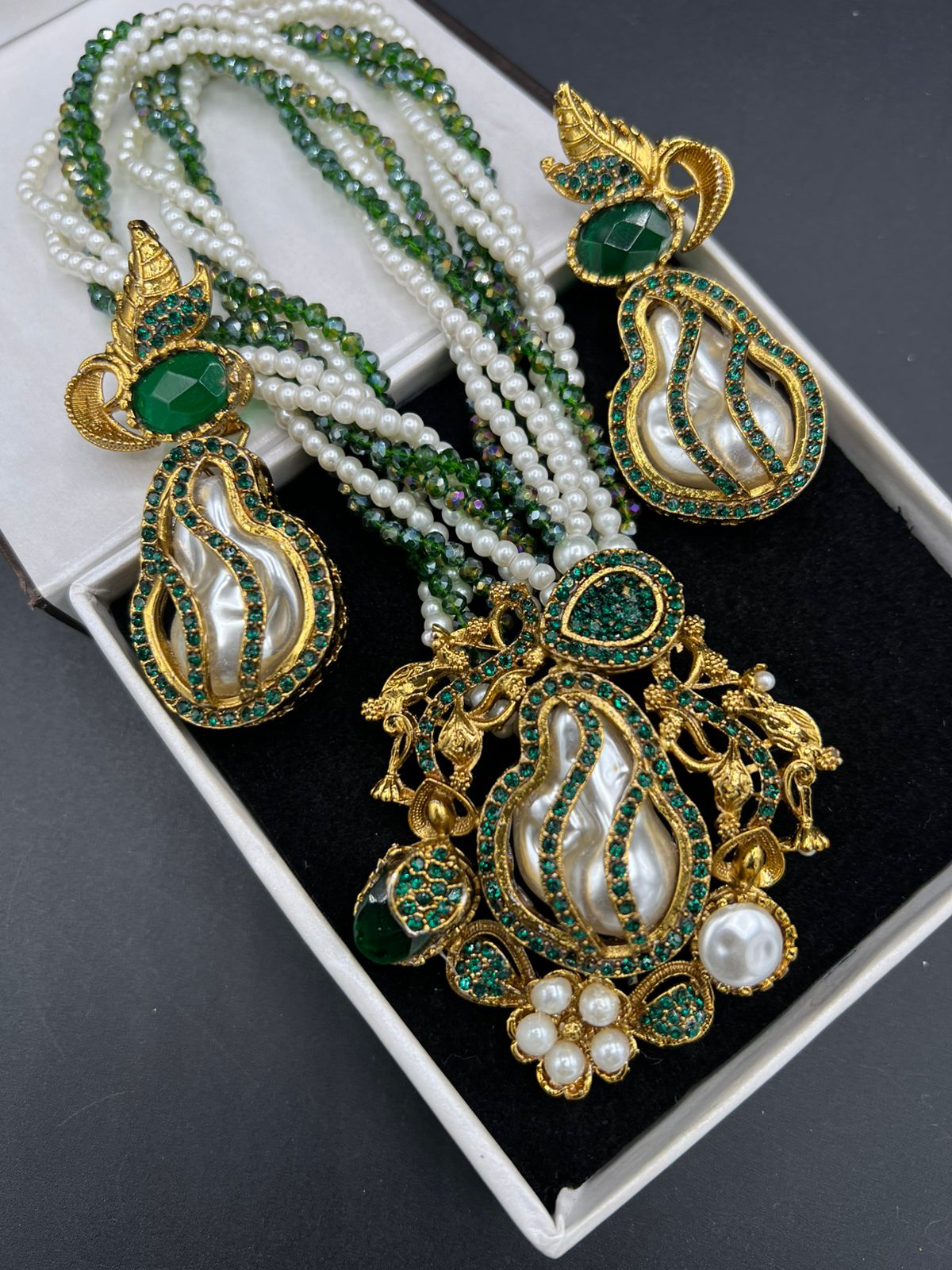 Turkish mala set