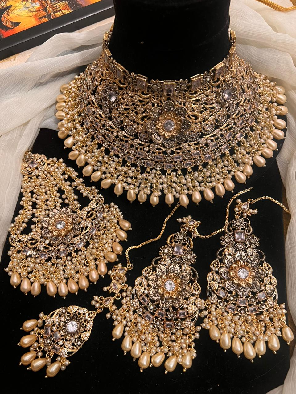 Bridal set