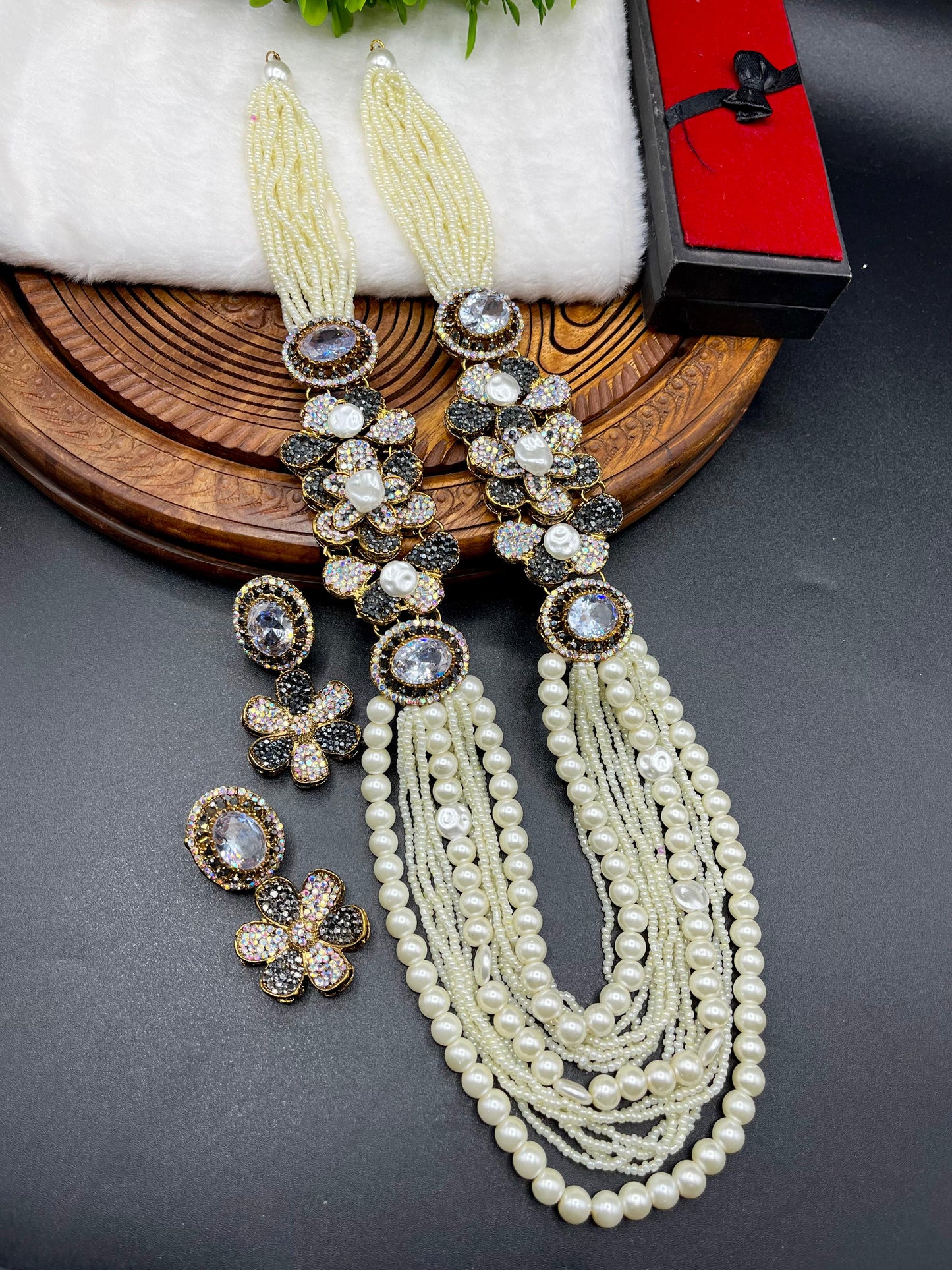 Beautiful Mala set Available in All colours