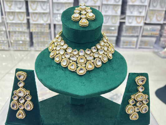 Kundan sets