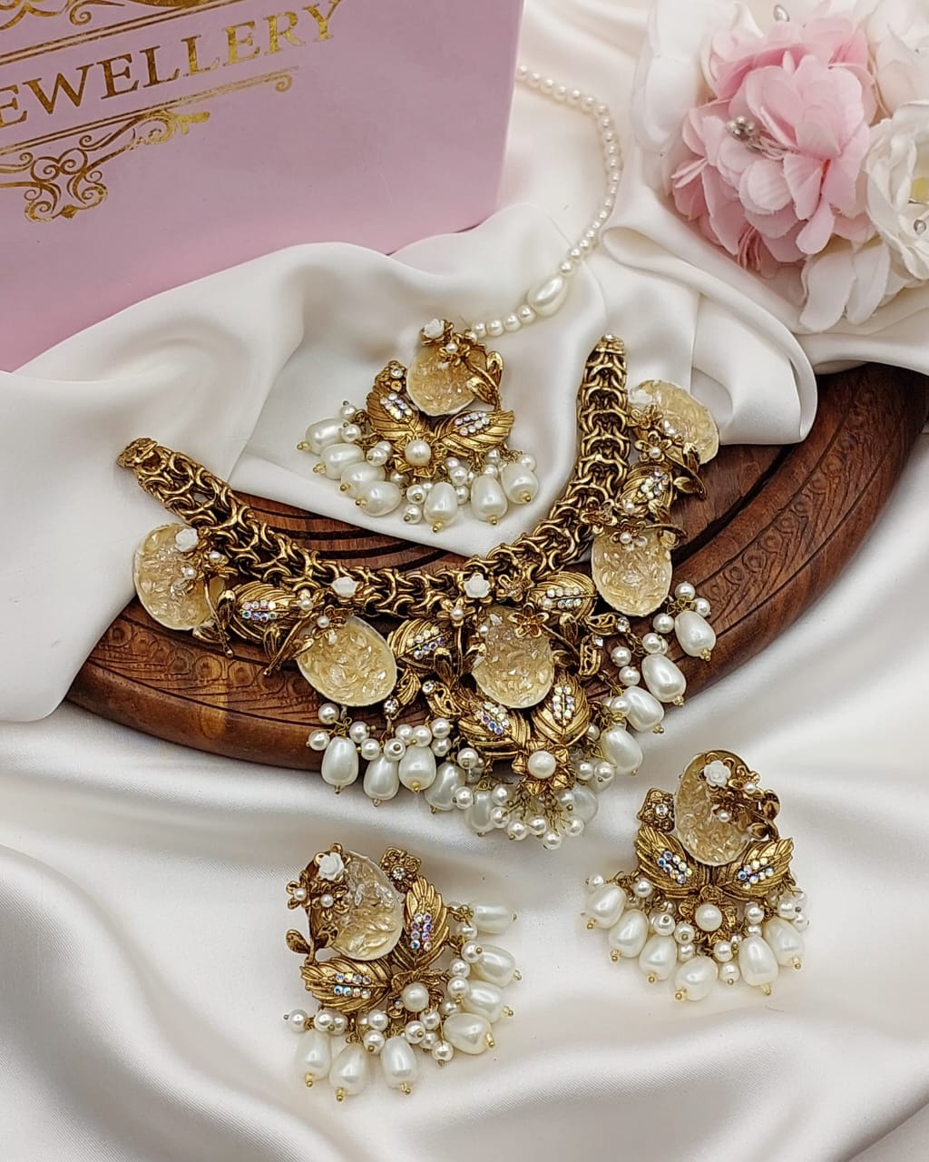 Designer zarcon crush Turkish necklace set with teeka