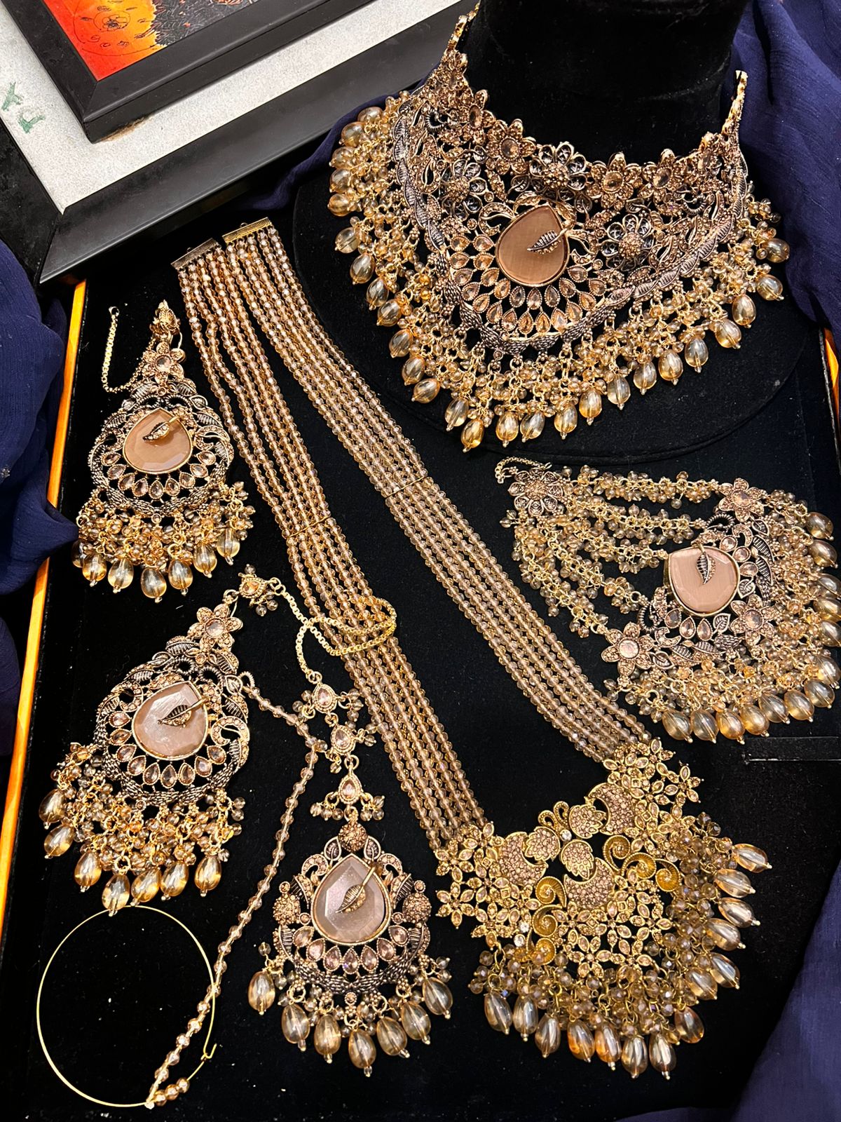 Stylish Designer Bridal Set