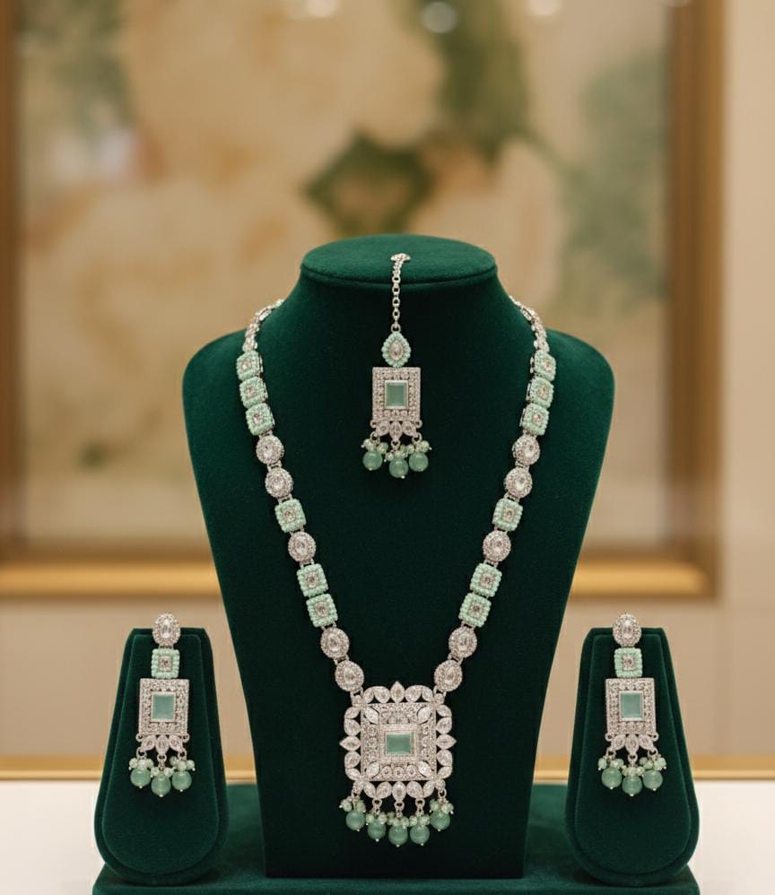Beautiful Mala set zircon work excellent quality with earings bindi
