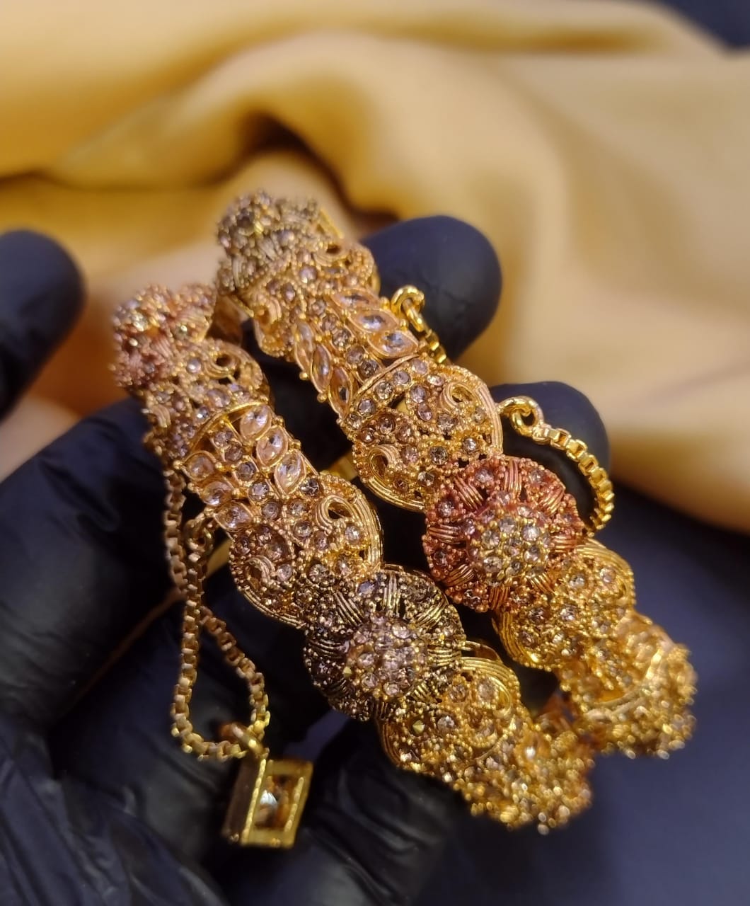 Pair bangles  New design Size  2.6 2.8