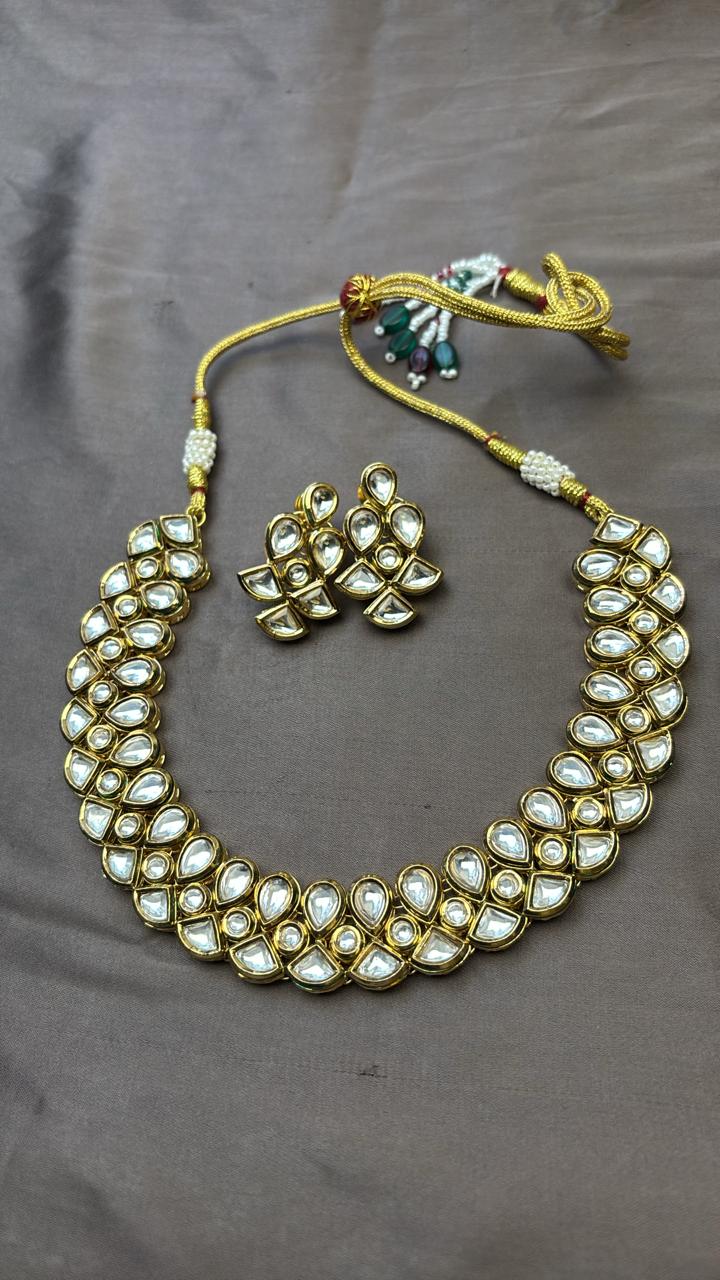 Kundan thappa back meena kari