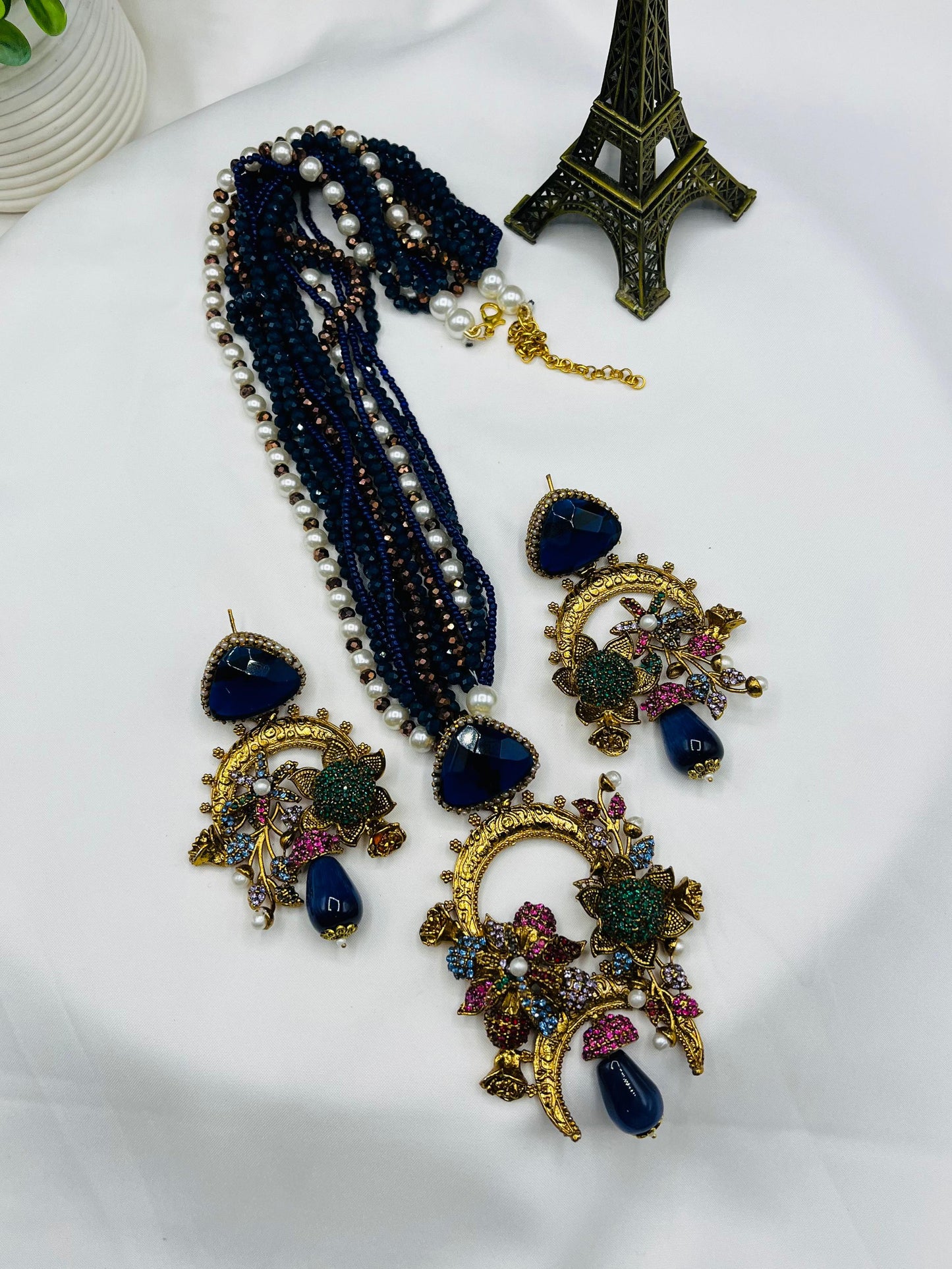 Beautiful Mala set Available in All colours Heavy Mala