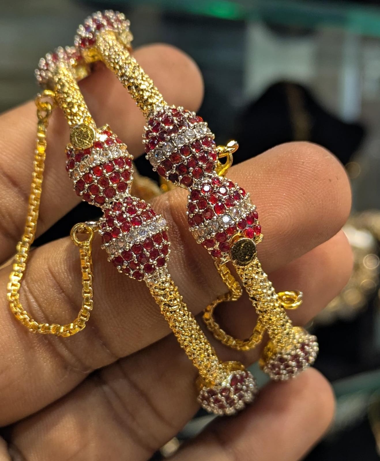 Gold plated 2 pc Bangles openable