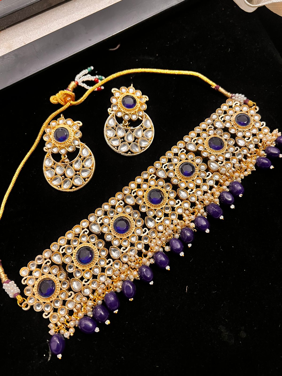 Choker sets