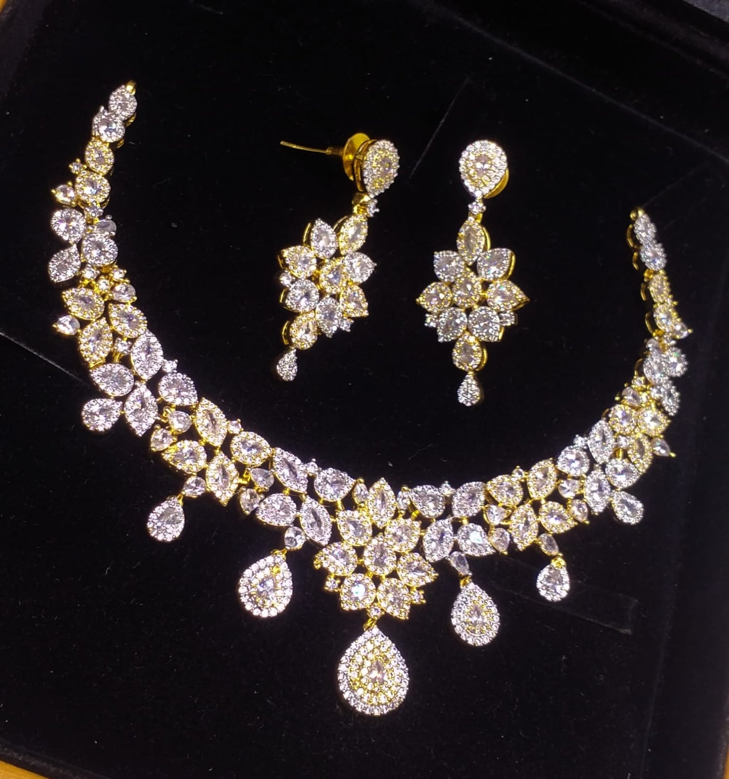 Zircon necklace sets