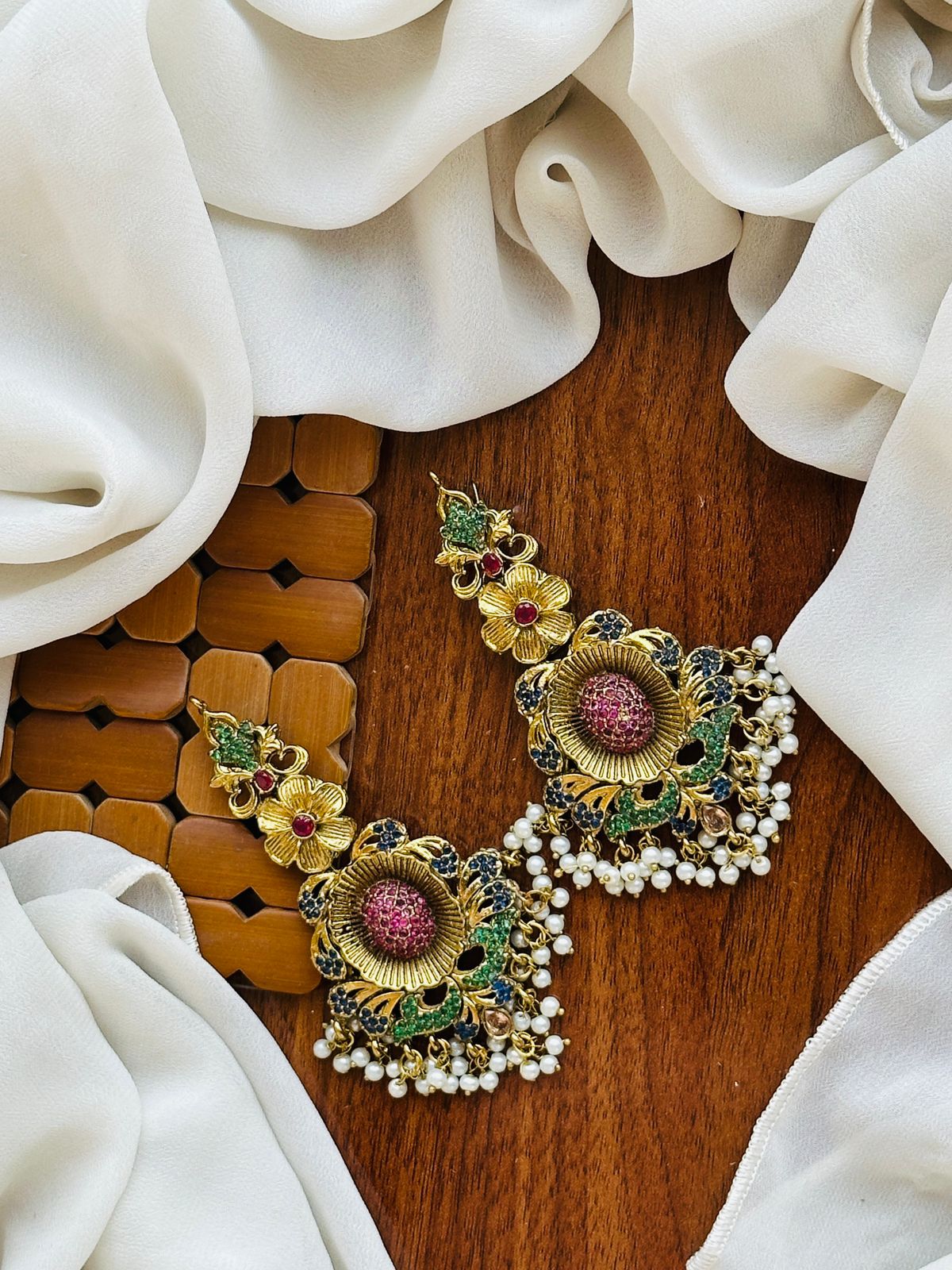 Beautiful 3D Zarqooon Work Weightlesss Designer Earings