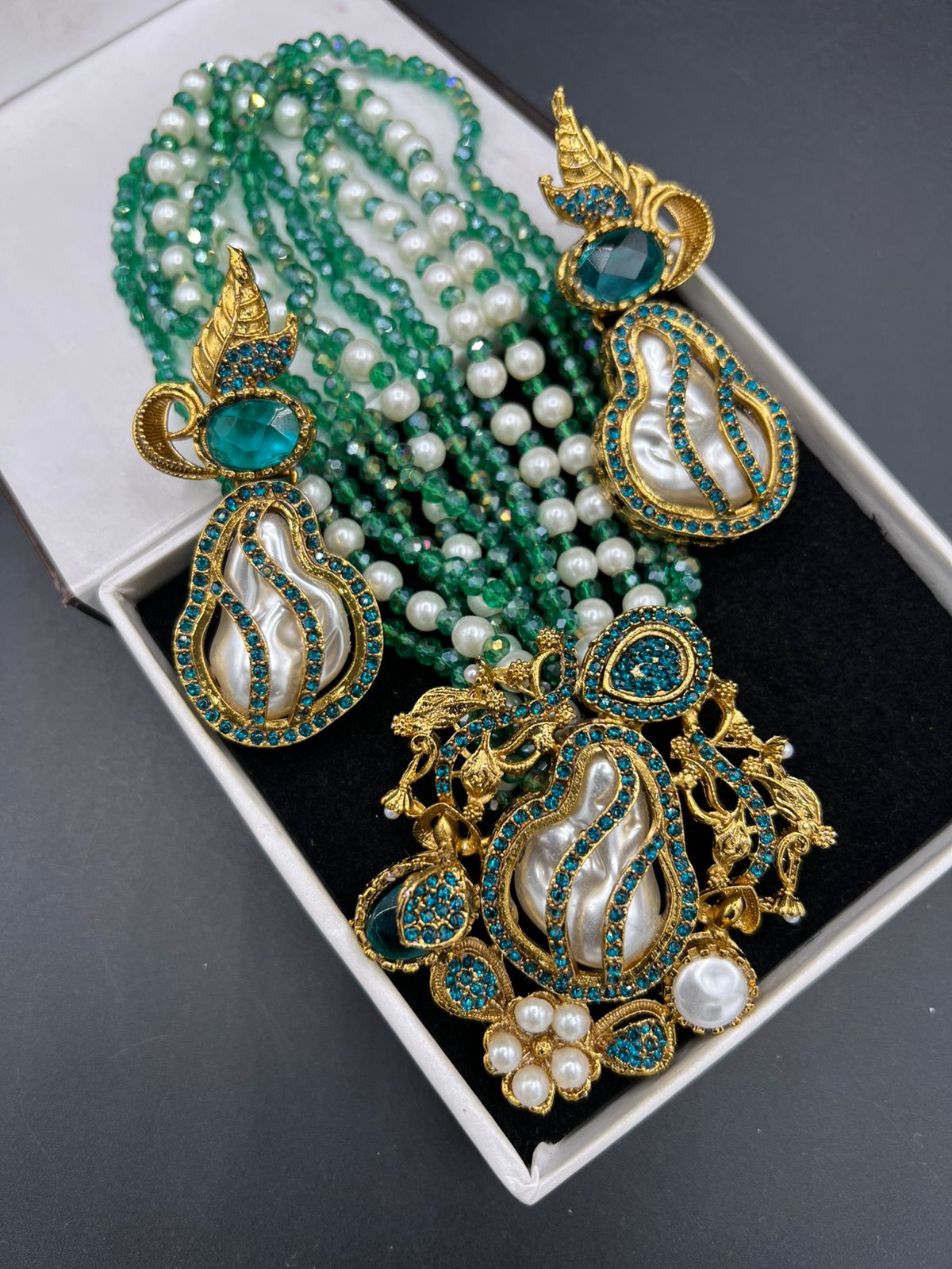 Turkish mala set