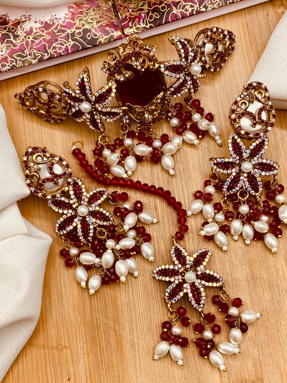 Beautiful turkish choker set