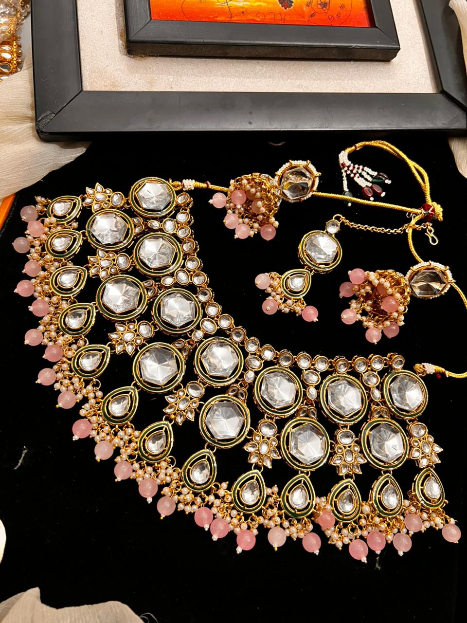 Farshi kundan necklace sets