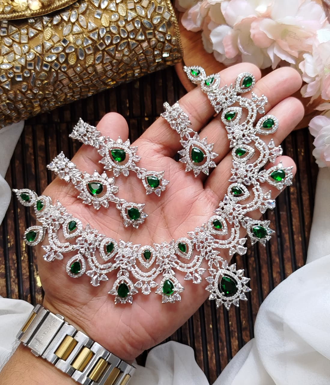 Beautiful Indian A.D(1) Carad- zarcon Bigshow Set Earings  with Tika