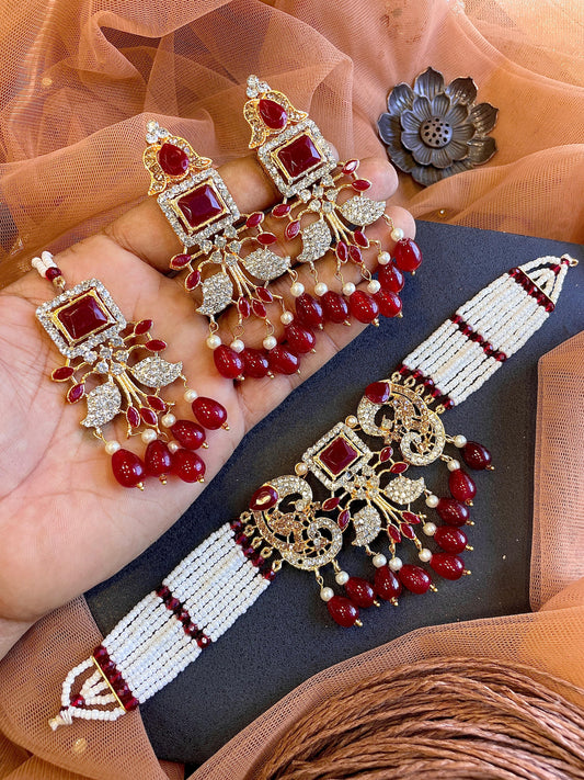 Choker set