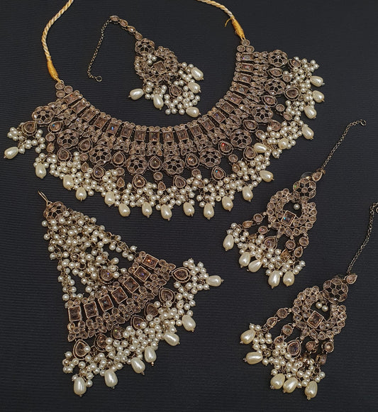Bridal set