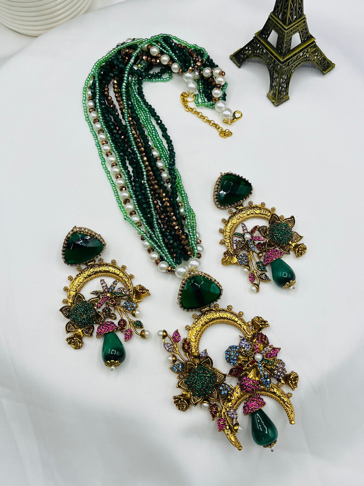 Beautiful Mala set Available in All colours Heavy Mala