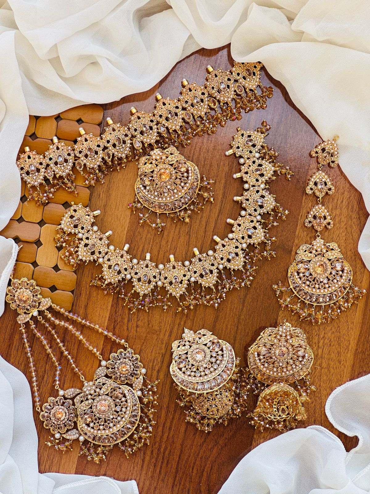 Beautiful Casting Noratan Bridal sets Weightless jhumkies