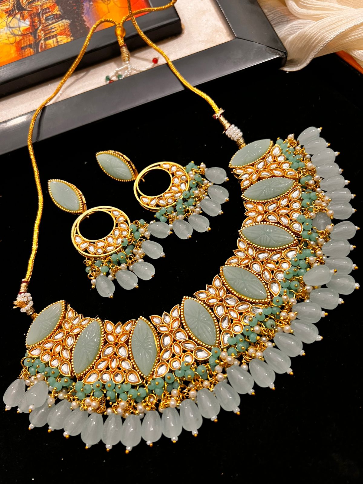 Choker sets
