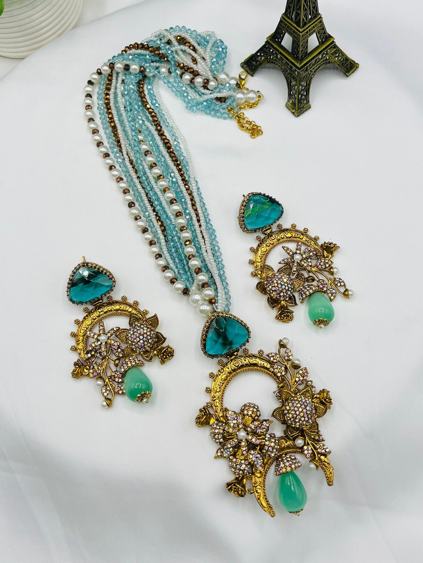 Beautiful Mala set Available in All colours Heavy Mala