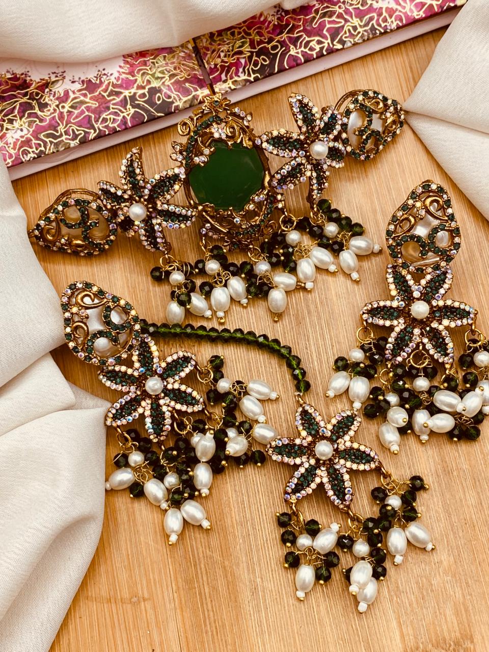 Beautiful turkish choker set