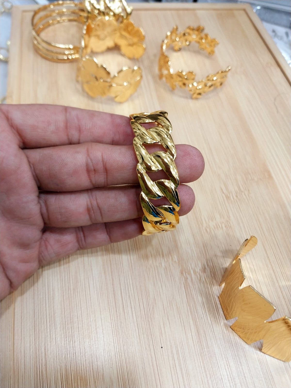 Bracelet