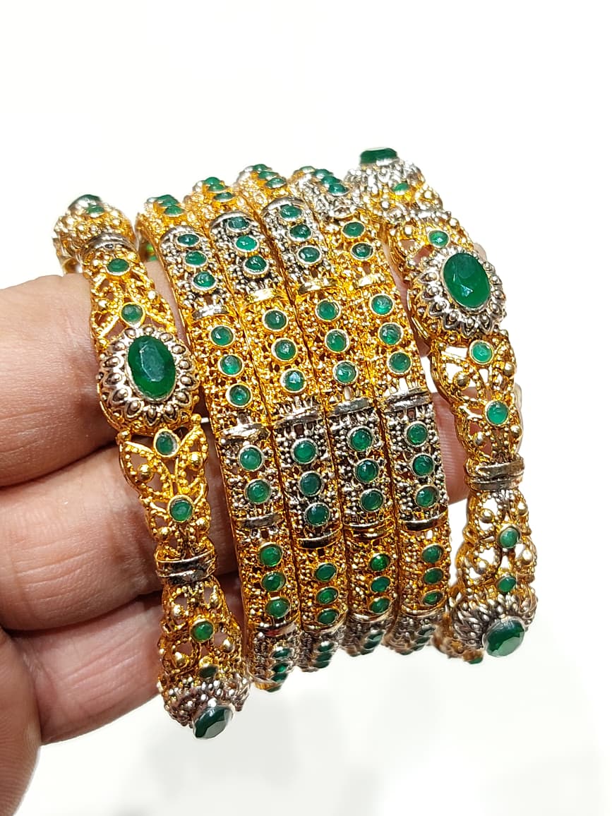 Zircon 6pcs Bangle Set available in 6 Colours Sizes : 2.4 , 2.6 , 2.8 , 2.10