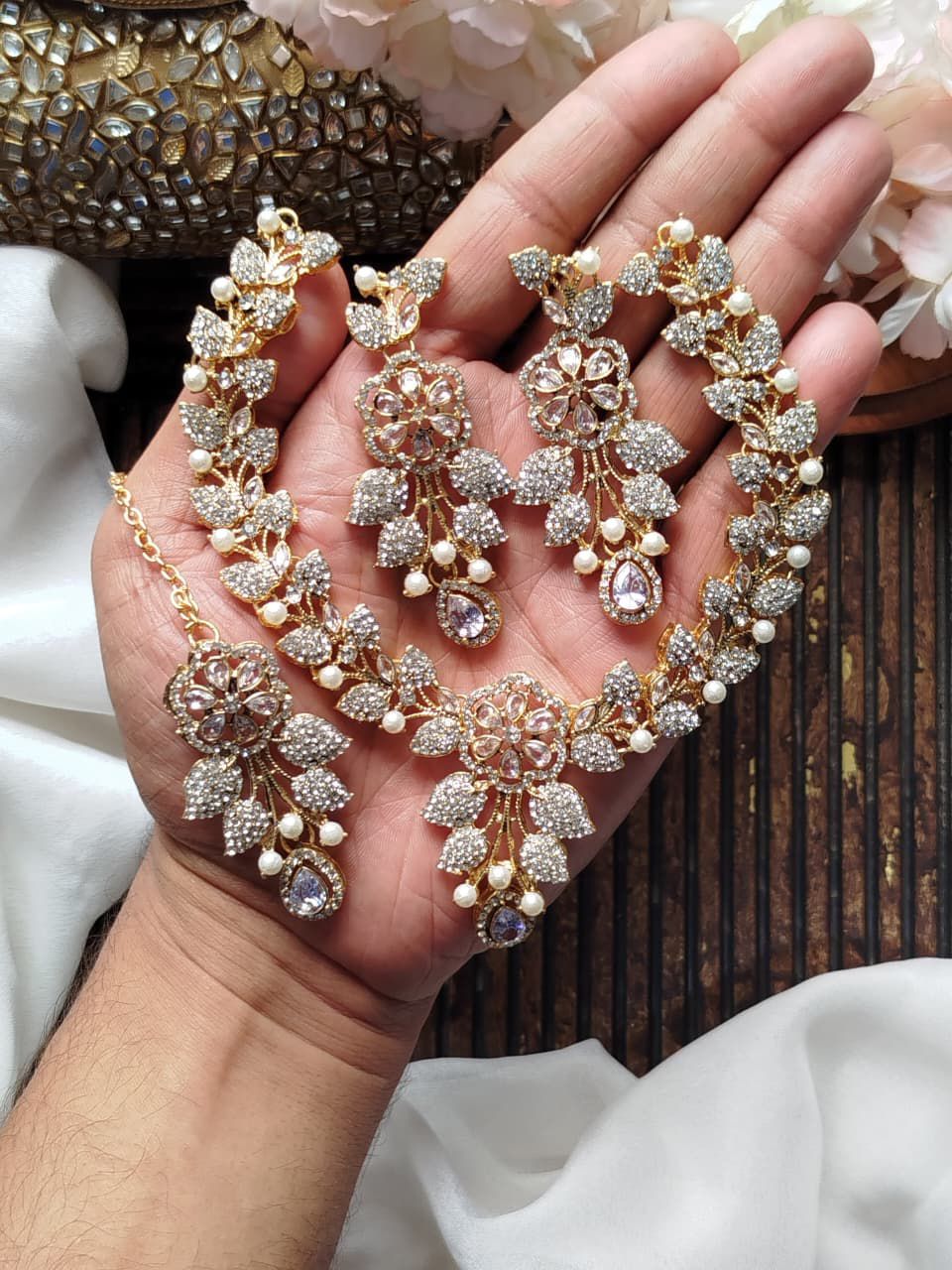 Beautiful Zarqoon stone Egyption style  Set