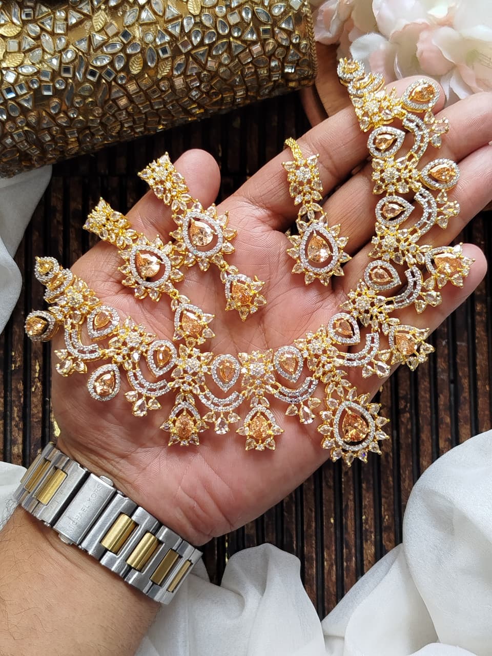 Beautiful Indian A.D(1) Carad- zarcon Bigshow Set Earings  with Tika