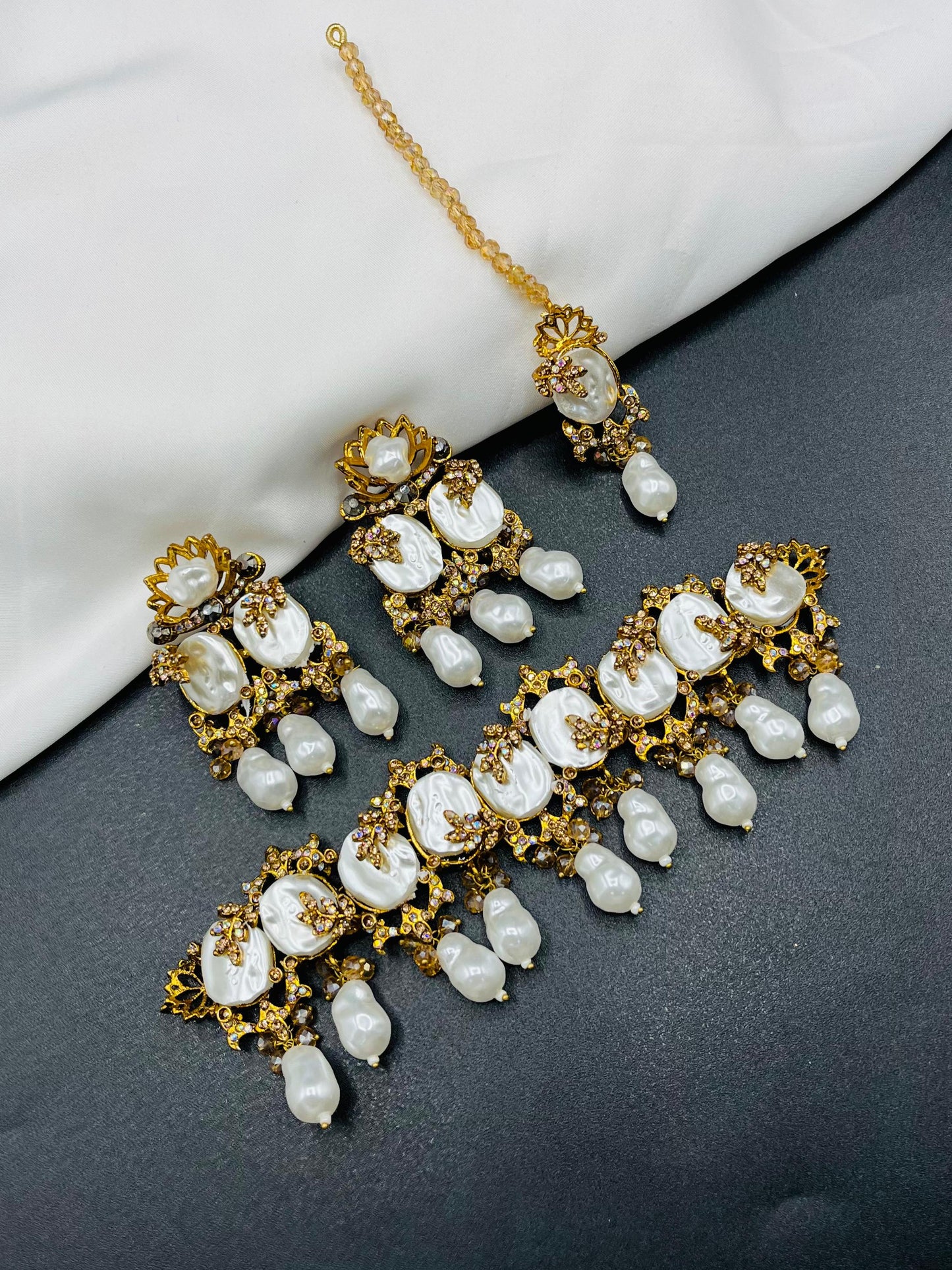 Mop Choker Set