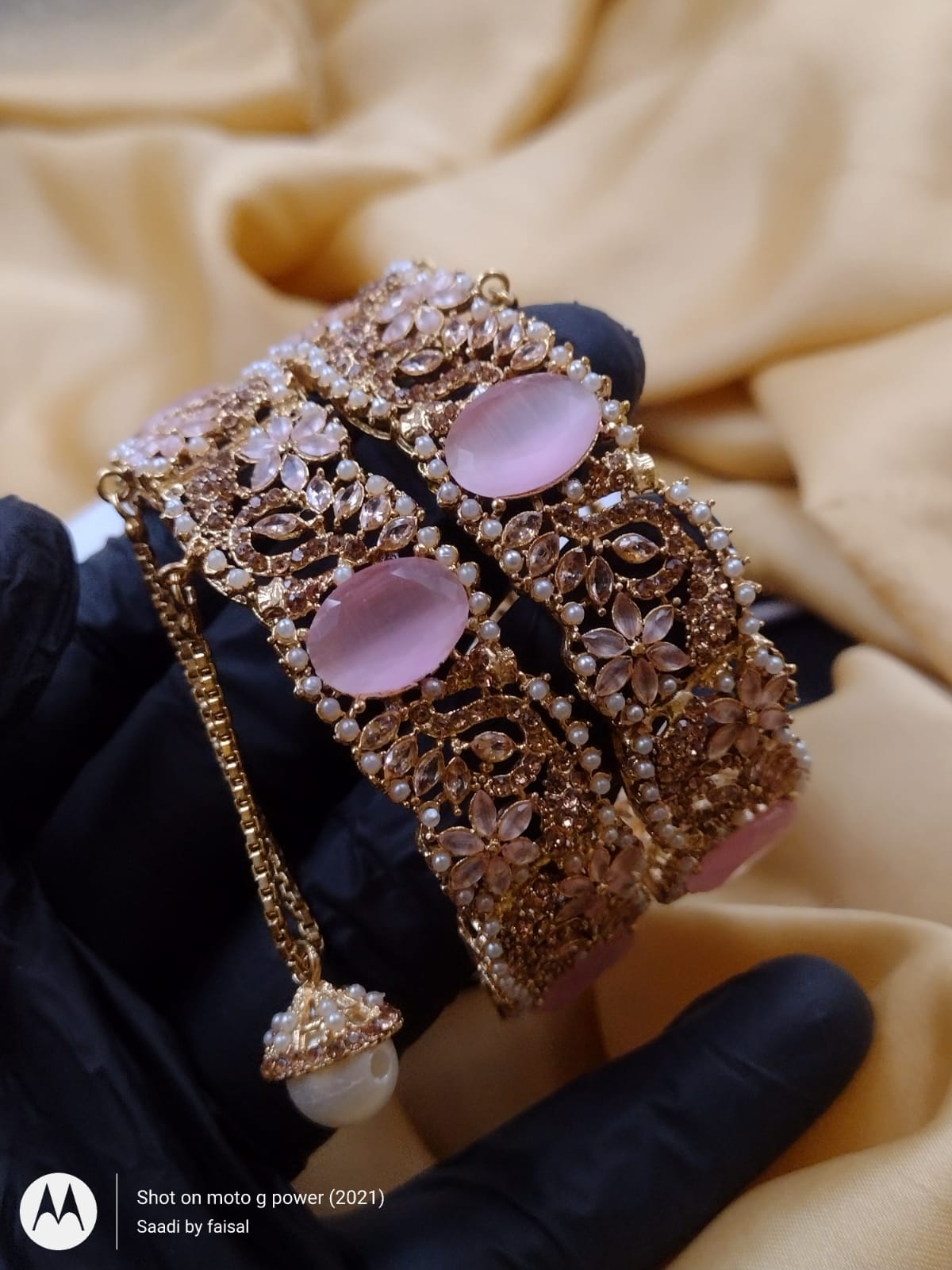 New design  Stylish  Zarqan Open able  Two piece bangle