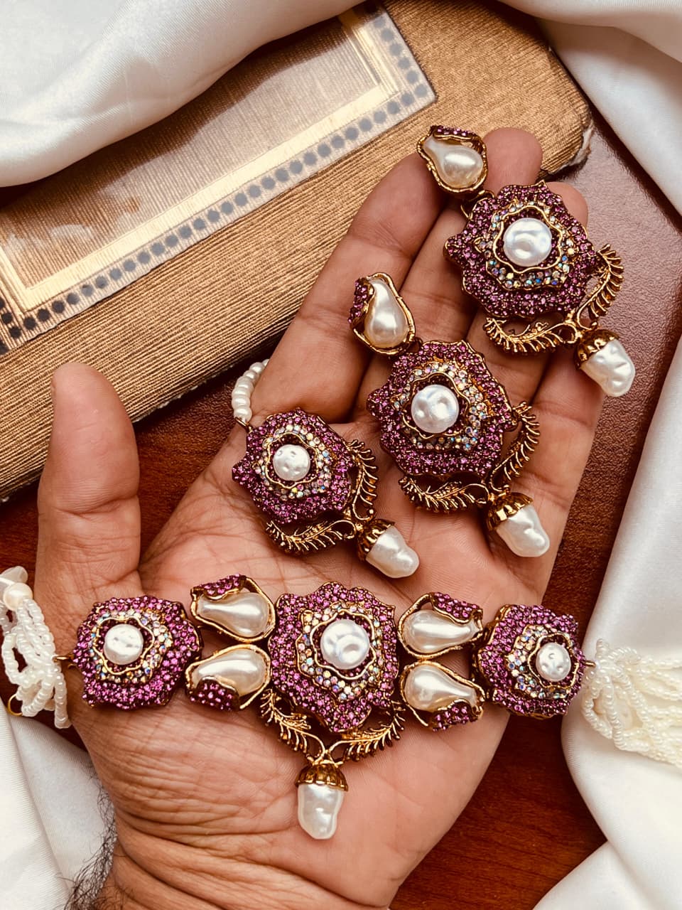 Beautiful Turkish 3re D flower choker set