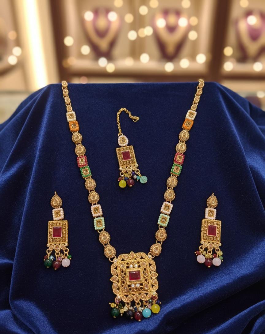 Beautiful Mala set zircon work excellent quality with earings bindi
