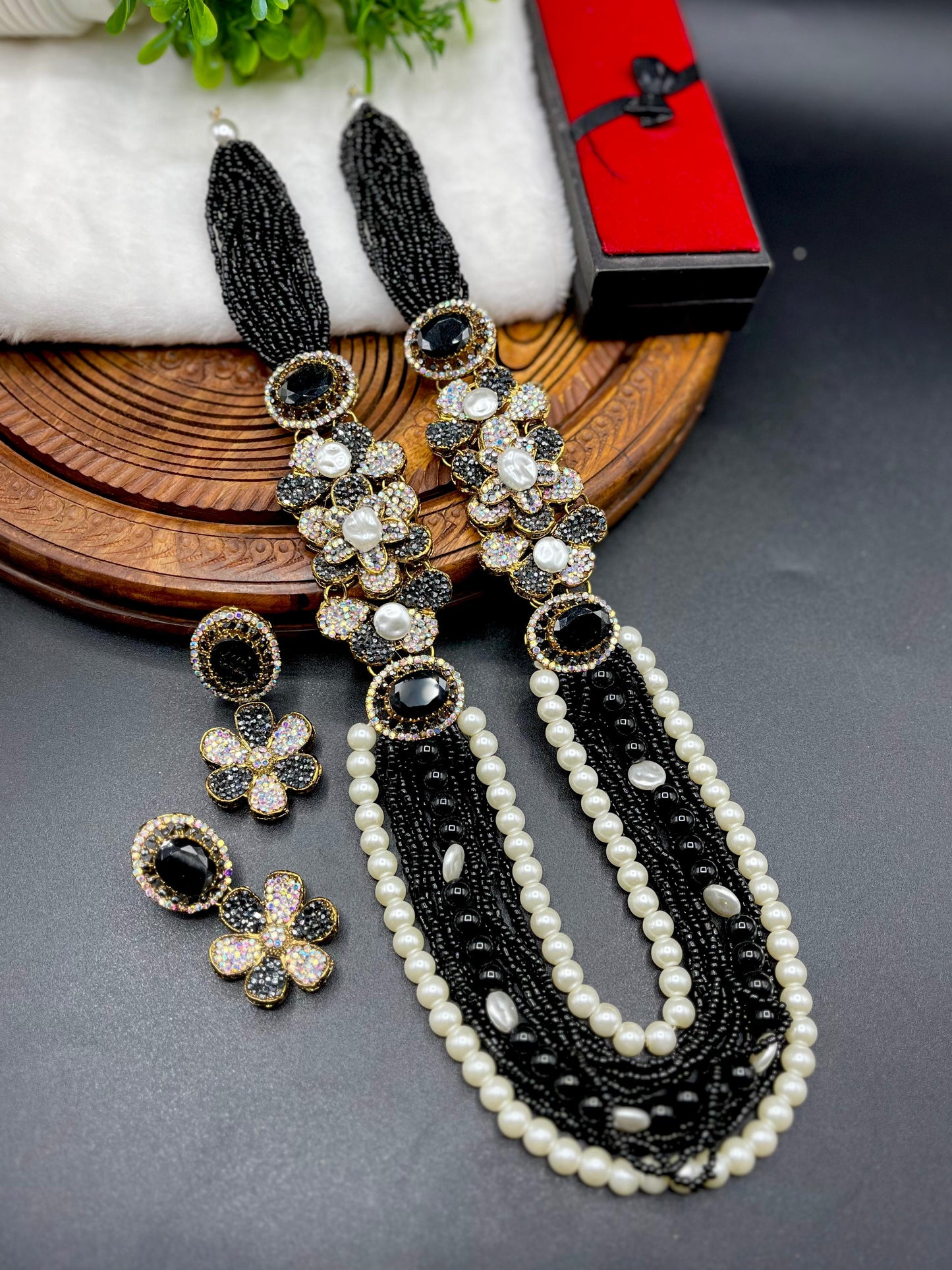 Beautiful Mala set Available in All colours