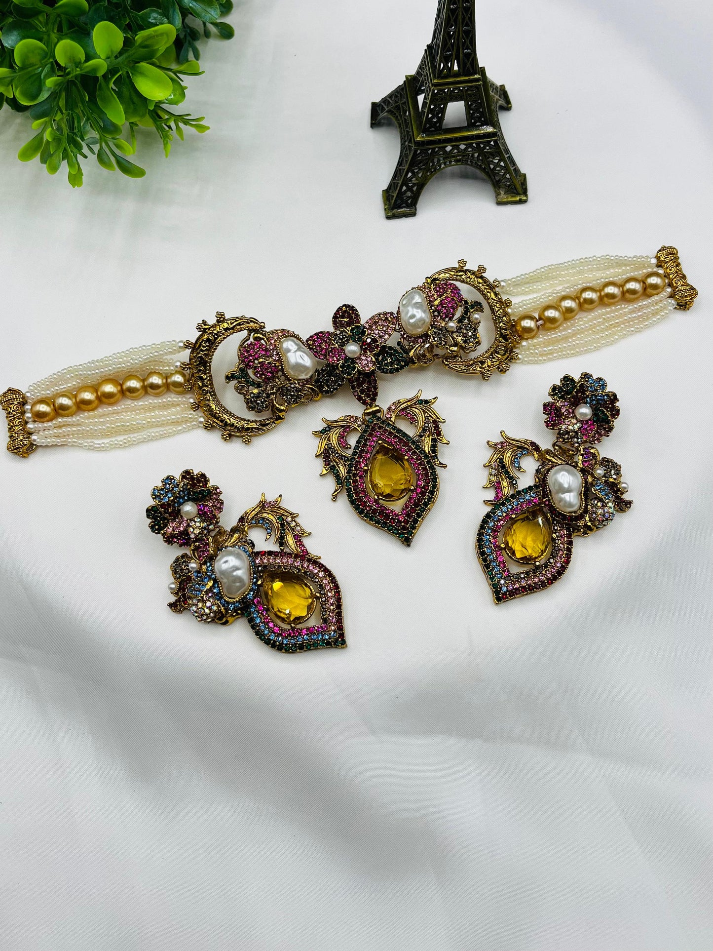 Beautiful Turkish Choker Available in all colours