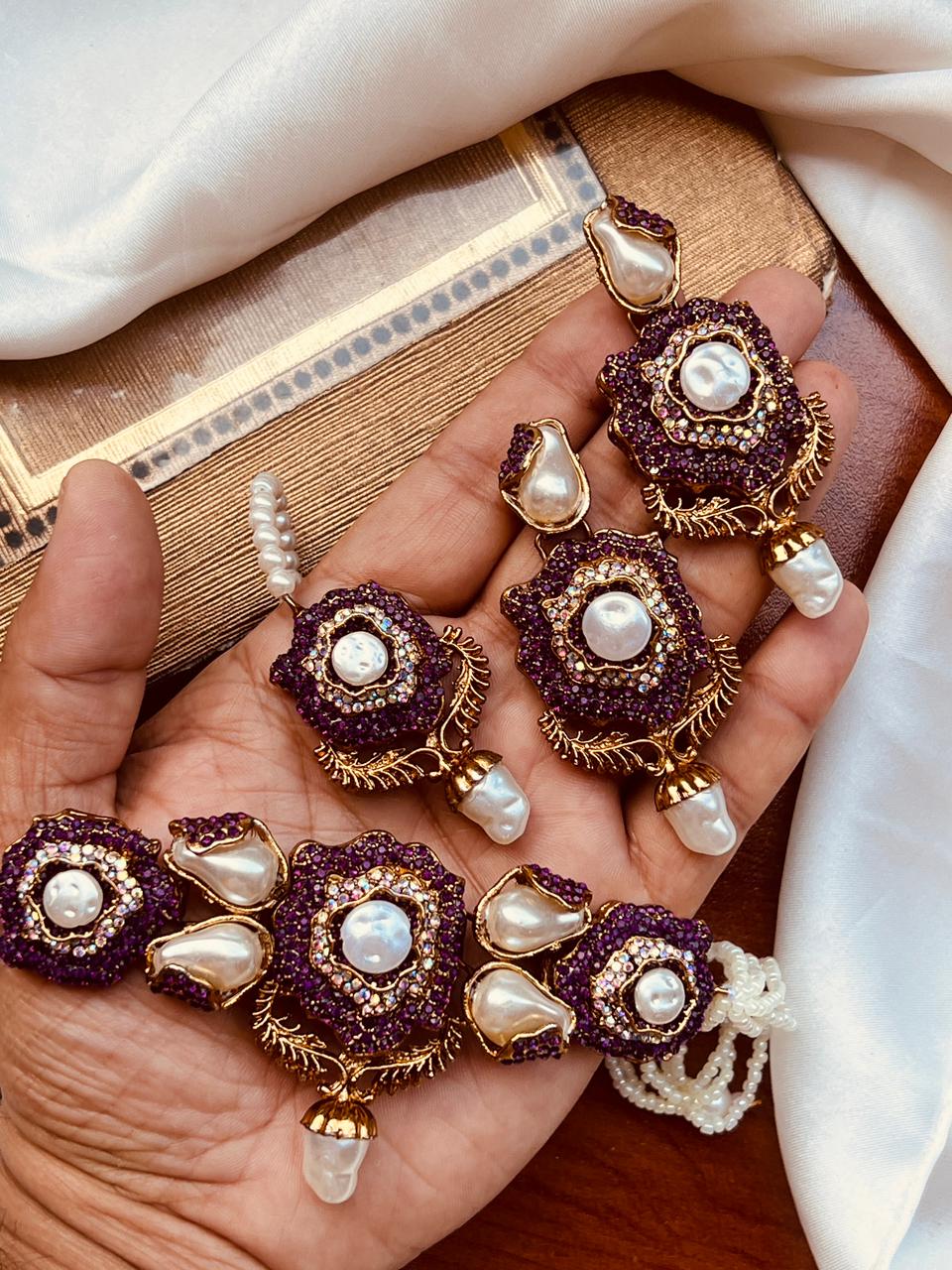 Beautiful Turkish 3re D flower choker set