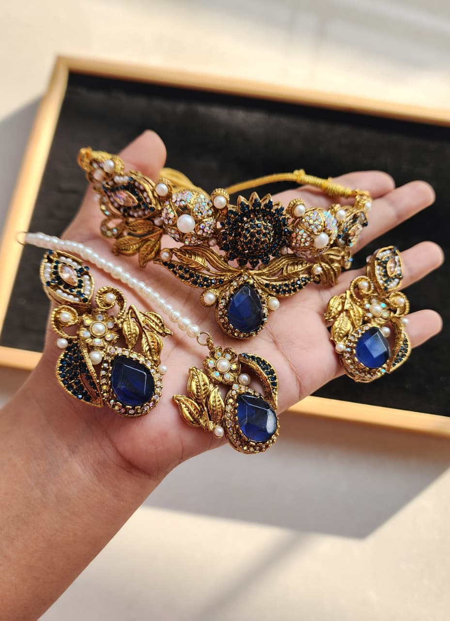 Designer collection Handmade stone with turkish work chokkar set