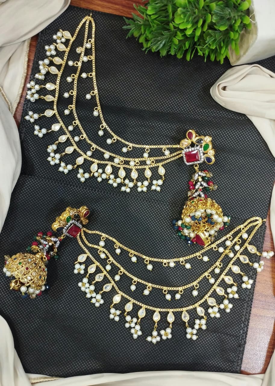 Jhumki with 3 line kundan Kan chain sahare