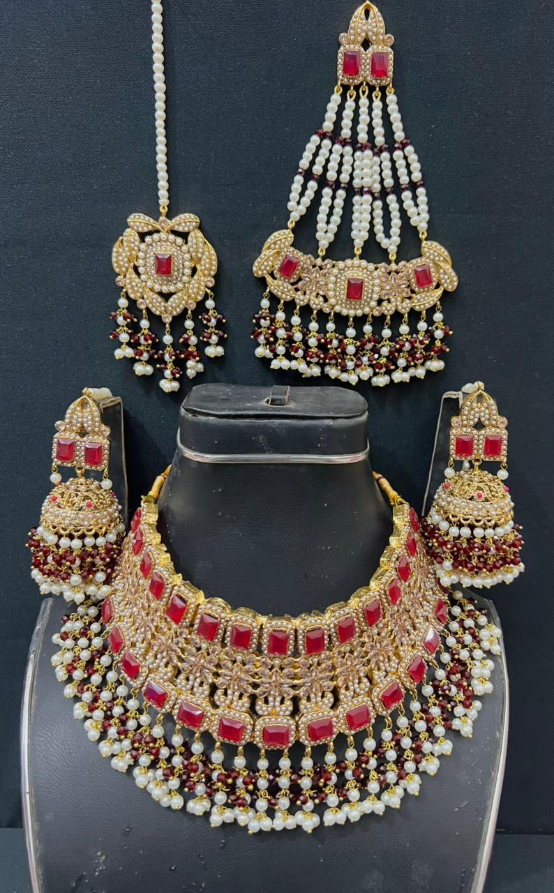 Bridal jewellery sets