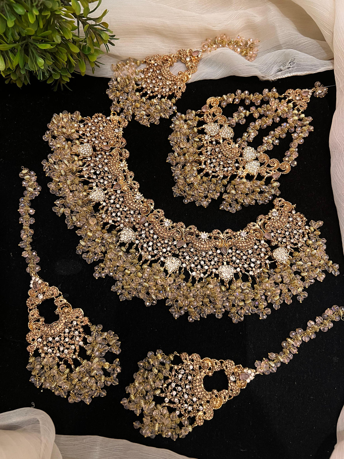 Bridal jewellery set