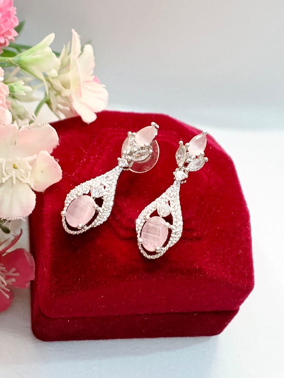 Earrings zircon