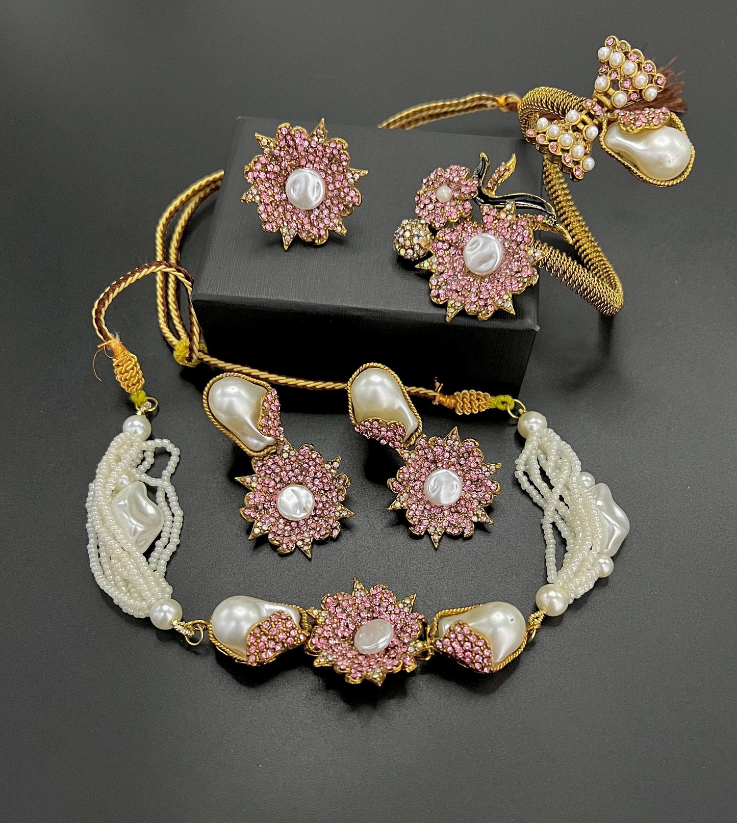 Choker Set