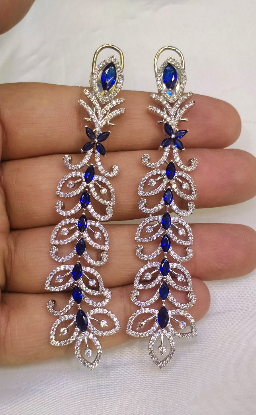 Long zircon earrings
