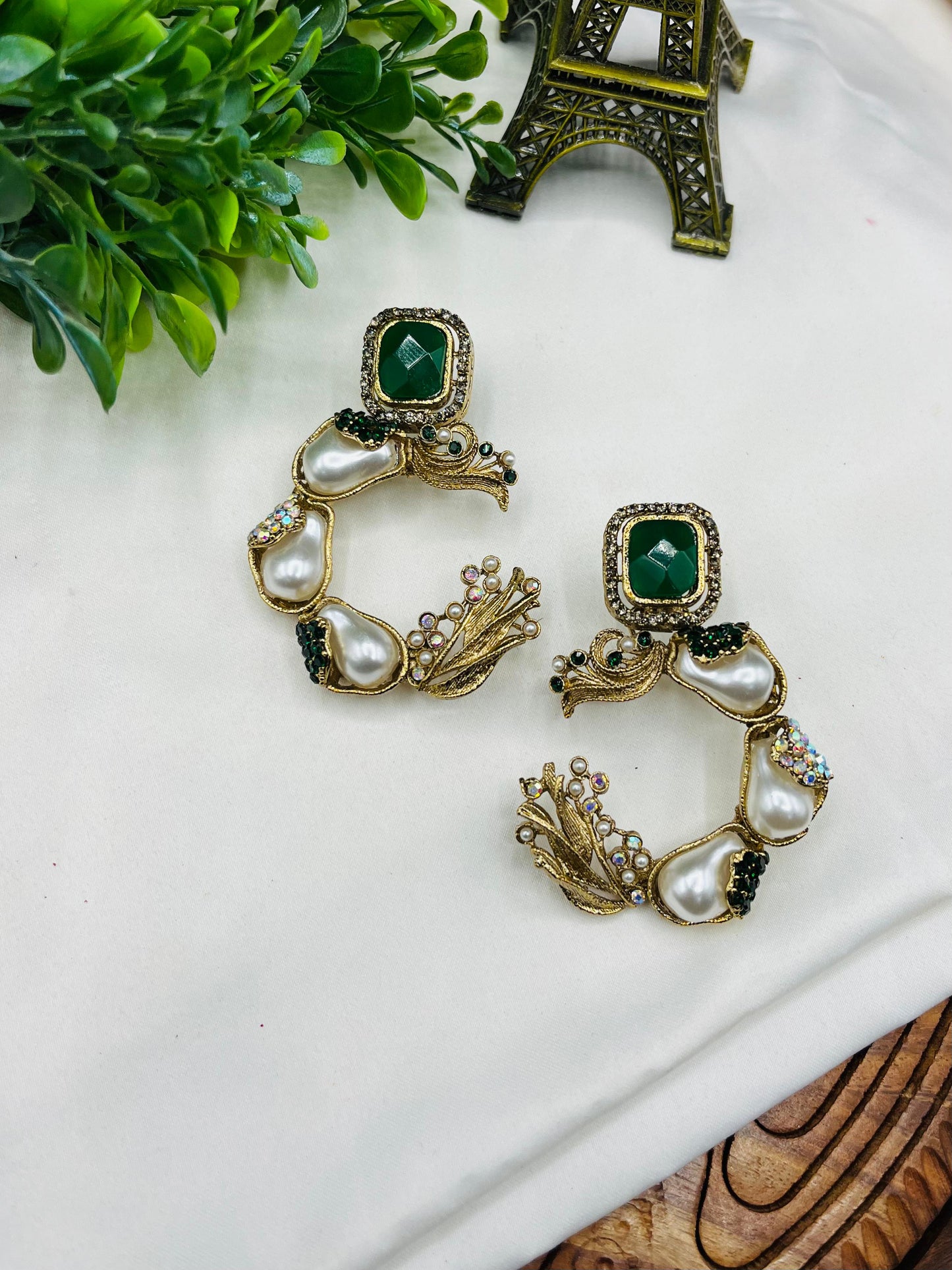 Beautiful Turkish Earrings* Light weight ✨