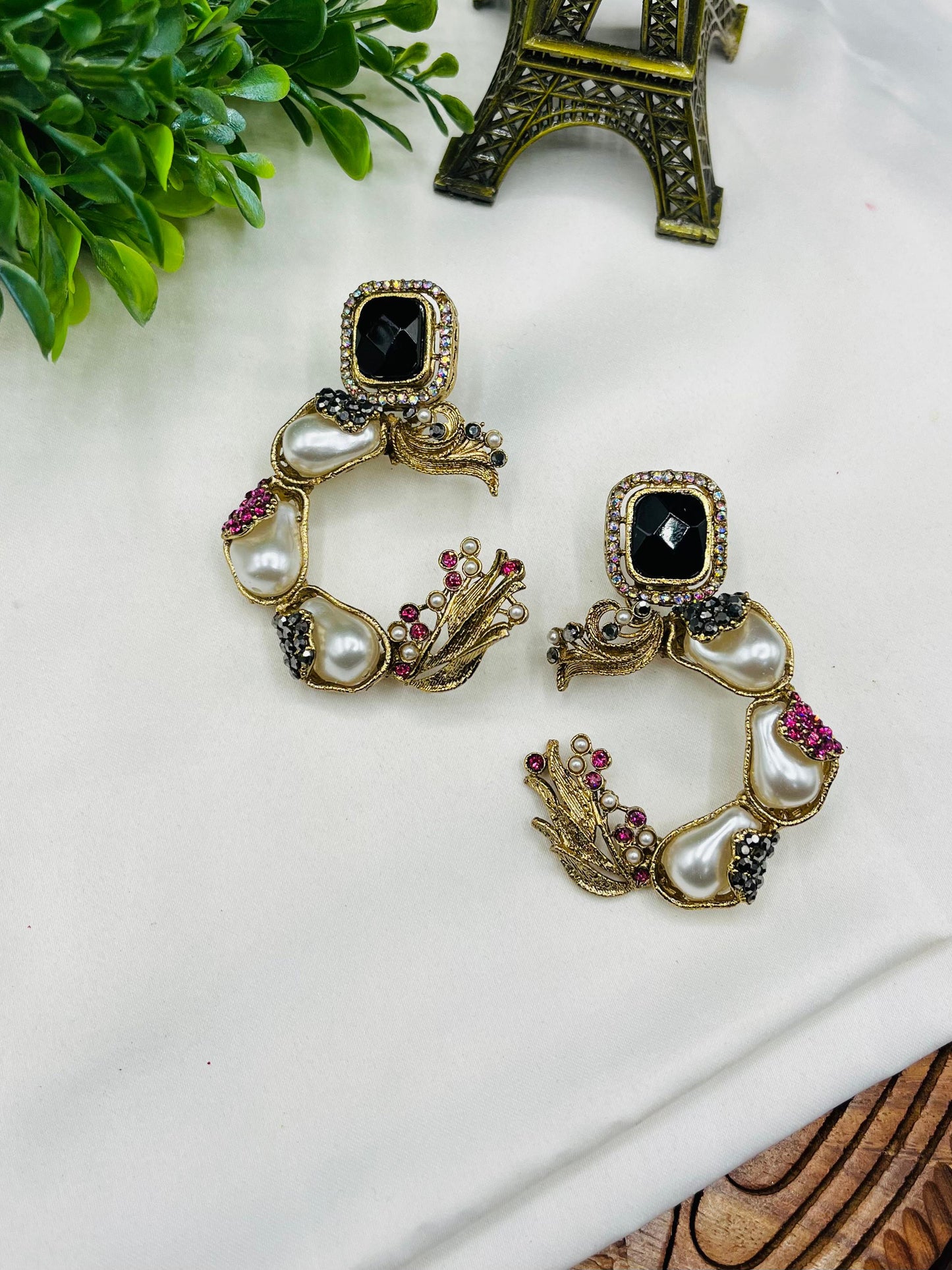 Beautiful Turkish Earrings* Light weight ✨