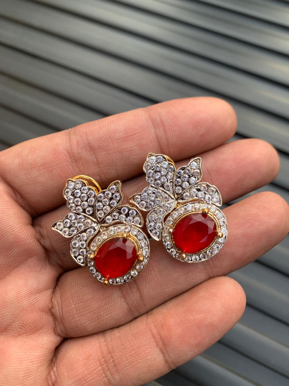Tops studs zircon