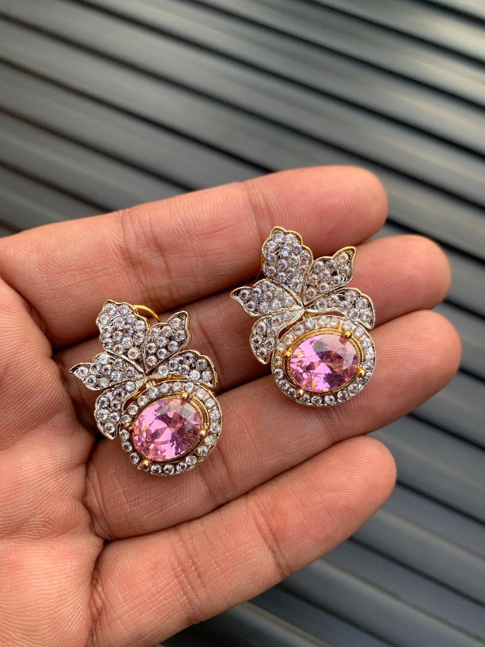 Tops studs zircon