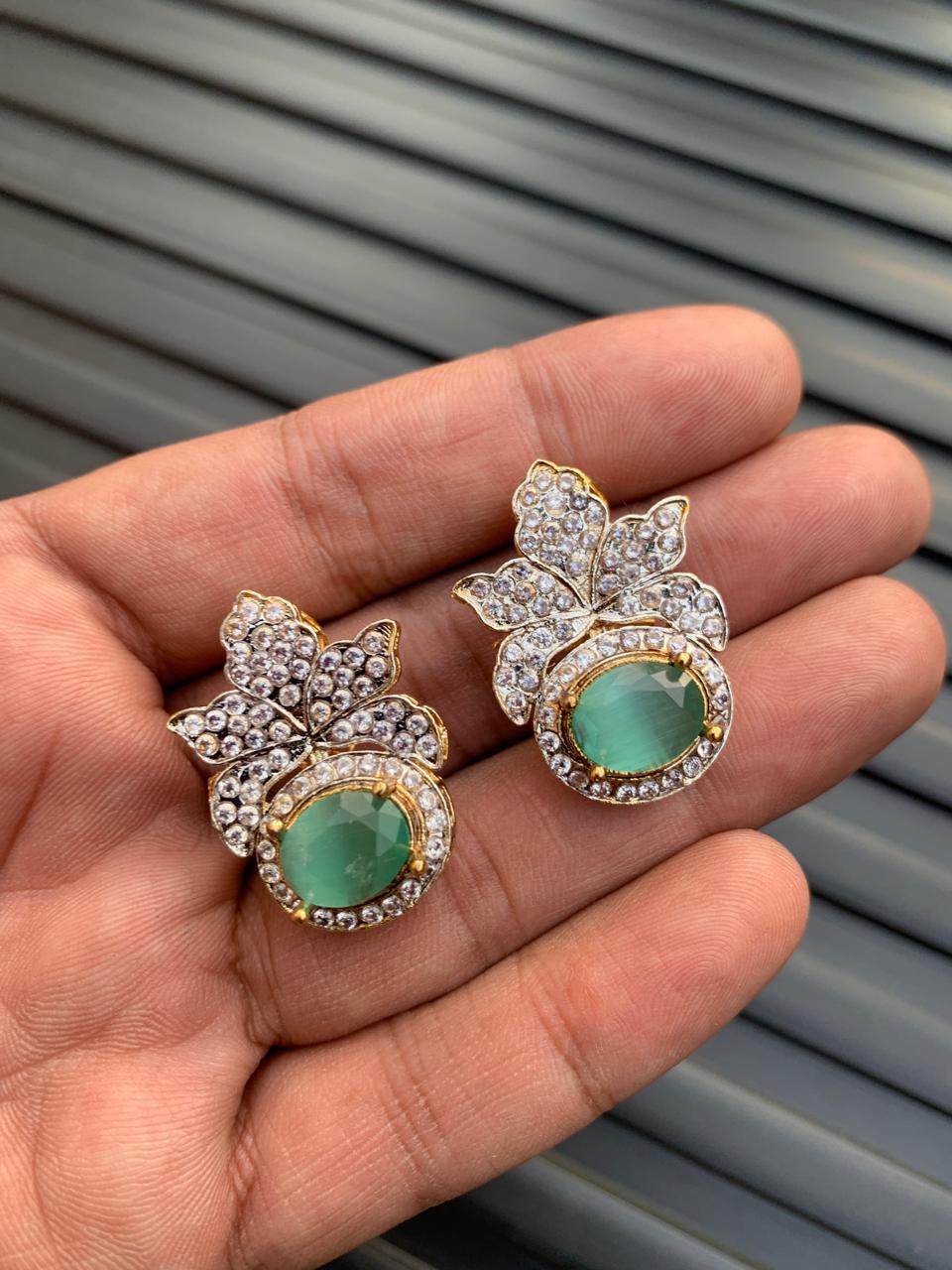 Tops studs zircon
