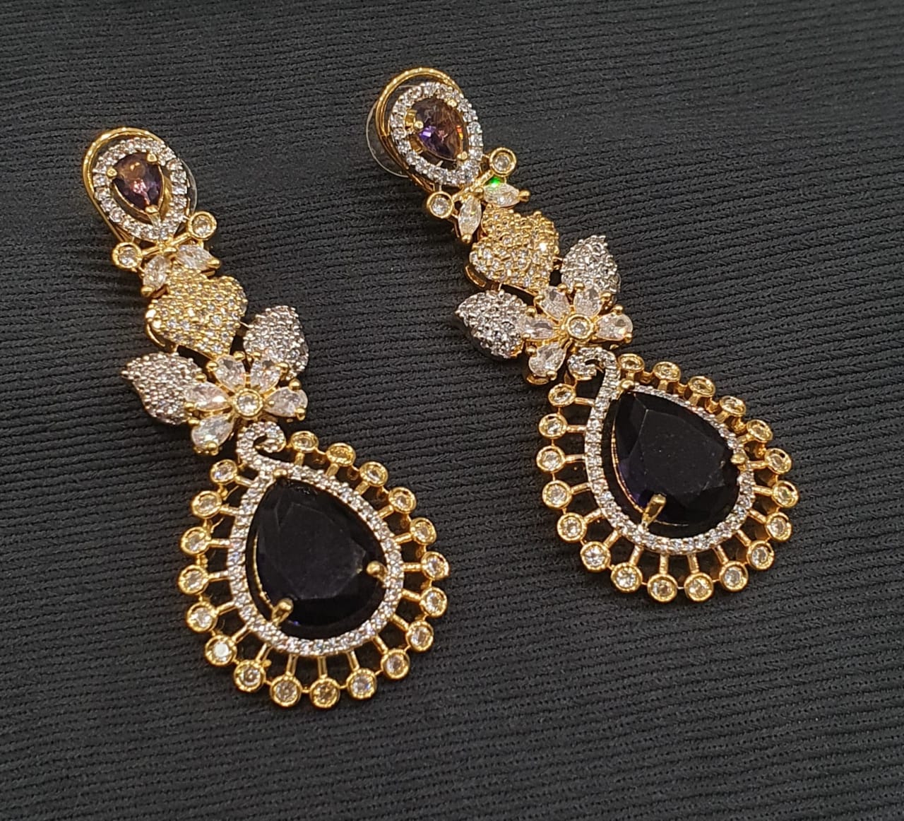 Long zircon earrings