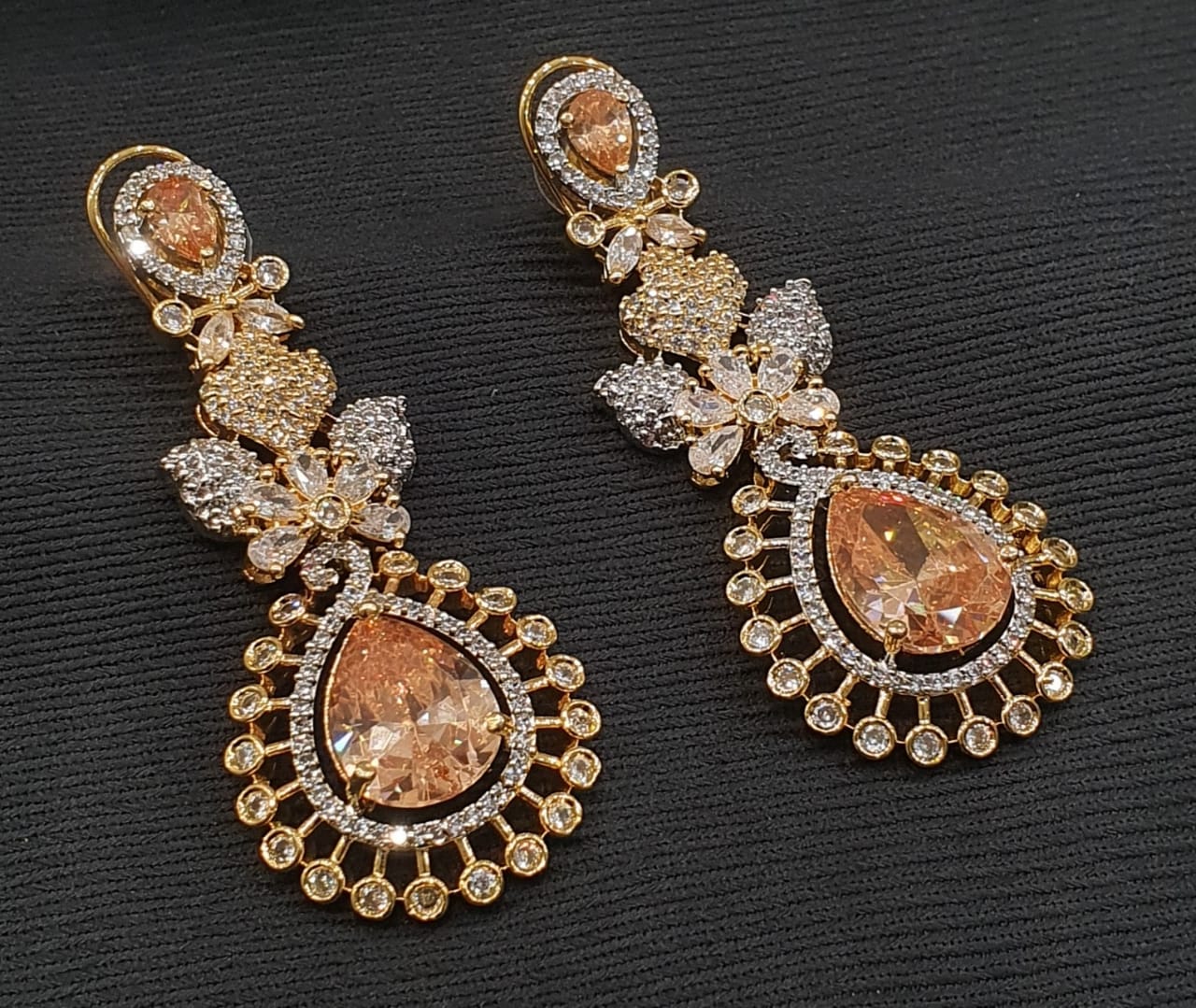 Long zircon earrings